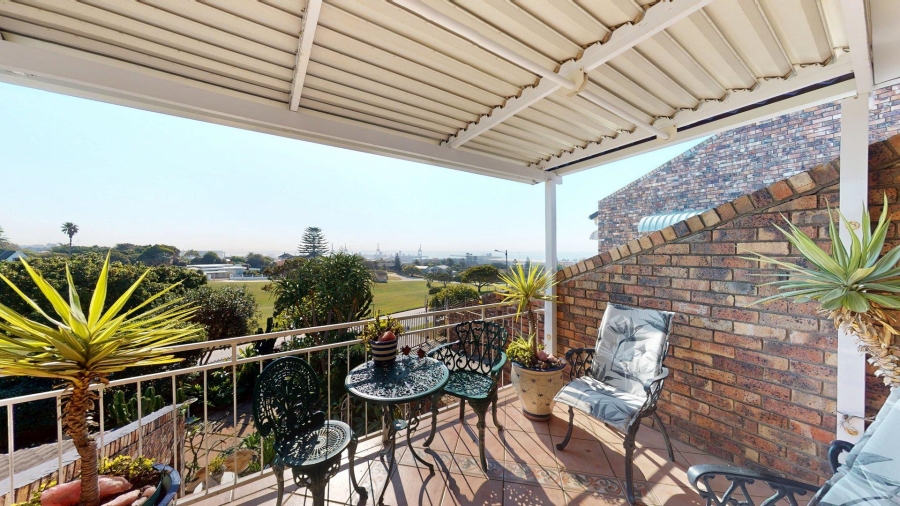 3 Bedroom Property for Sale in Humewood Eastern Cape